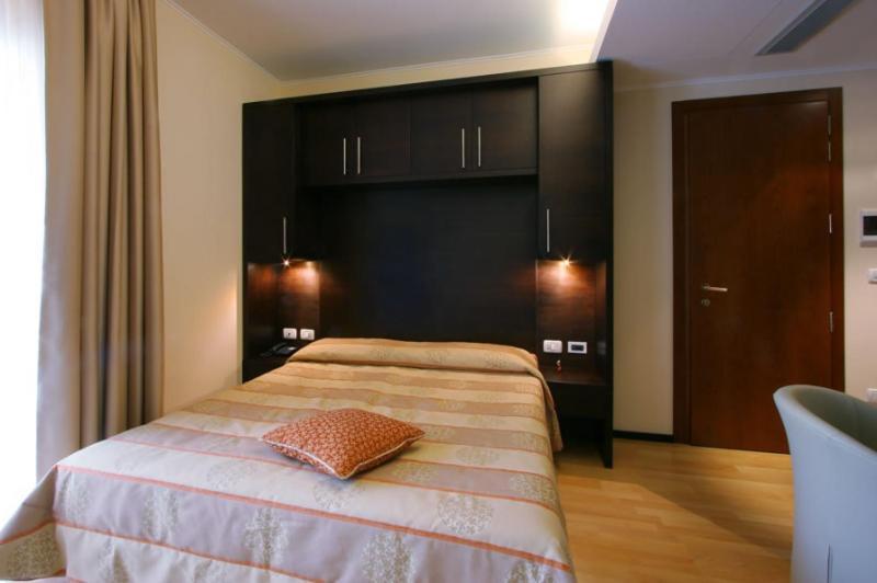 Hotel Centro Benessere Gardel Arta Terme Ngoại thất bức ảnh