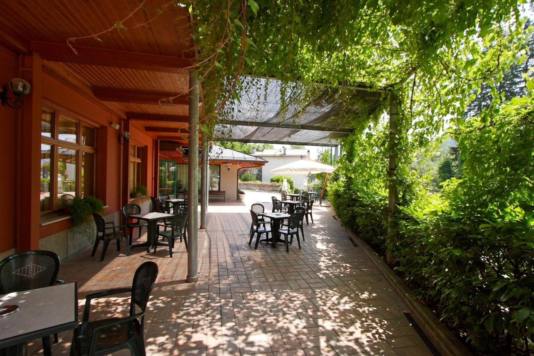 Hotel Centro Benessere Gardel Arta Terme Ngoại thất bức ảnh